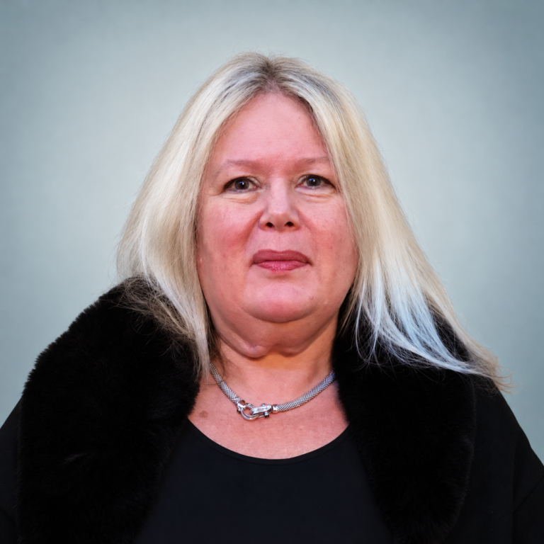 Sandra D’Ambrosio, Chief Administration Manager